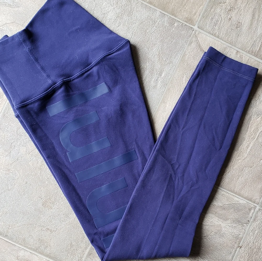 🥳🤩HOSTS PICK!🤩🥳lululemon align high rise legging 25"  *graphic - Picture 2 of 6